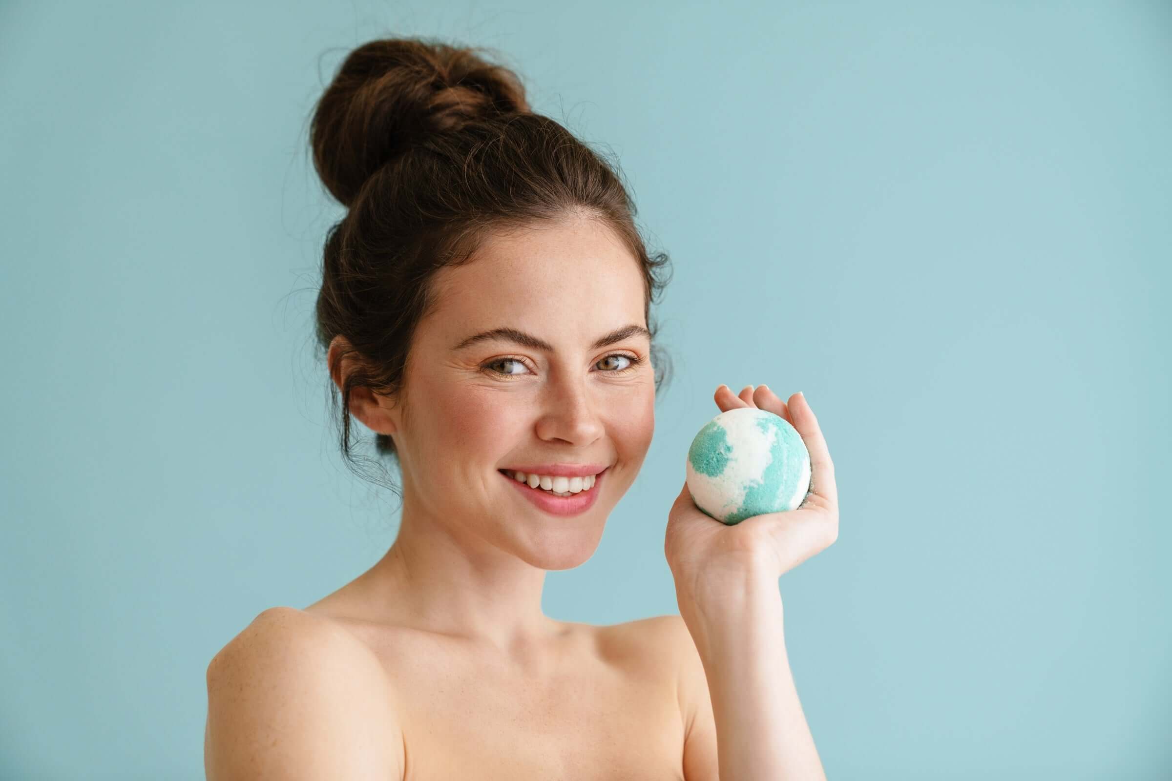 Tub Therapy | Do bath bombs dry your skin?